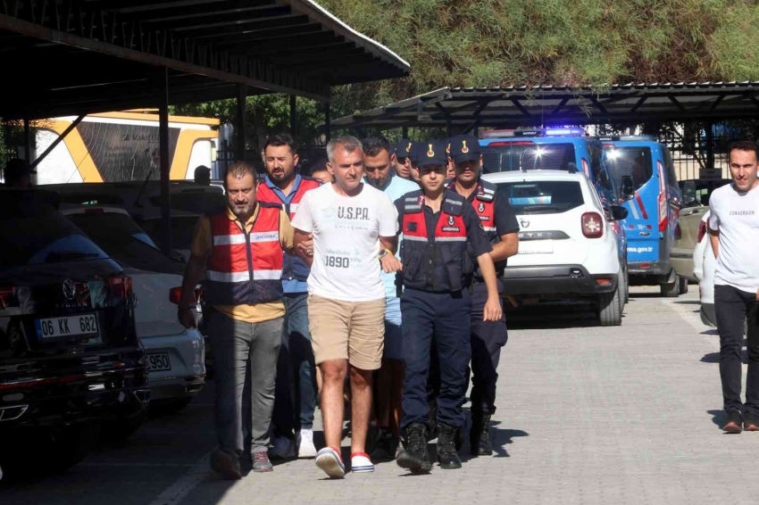 Fethiye’den Yunanistan’a kaçmaya çalışan FETÖ'cüler yakalandı