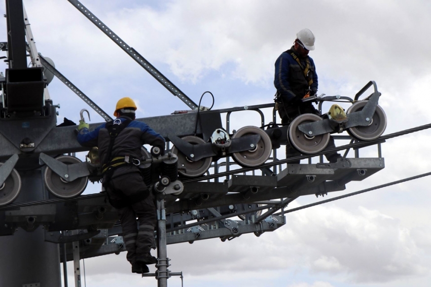 Erciyes’te teleferiklerin örümcek adamları