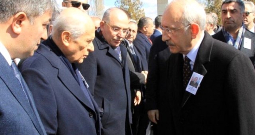 Bahçeli, Kılıçdaroğlu'nun elini sıkmadı