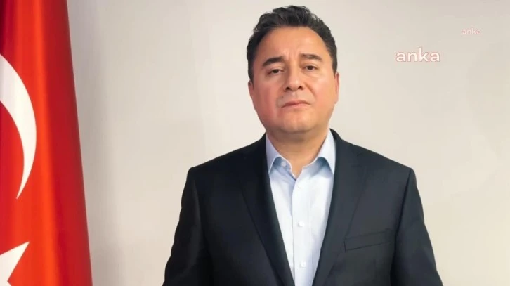 Babacan: 'Yol  arkadaşım Sadullah Ergin'in ailesi ve yakınları enkaz altında"