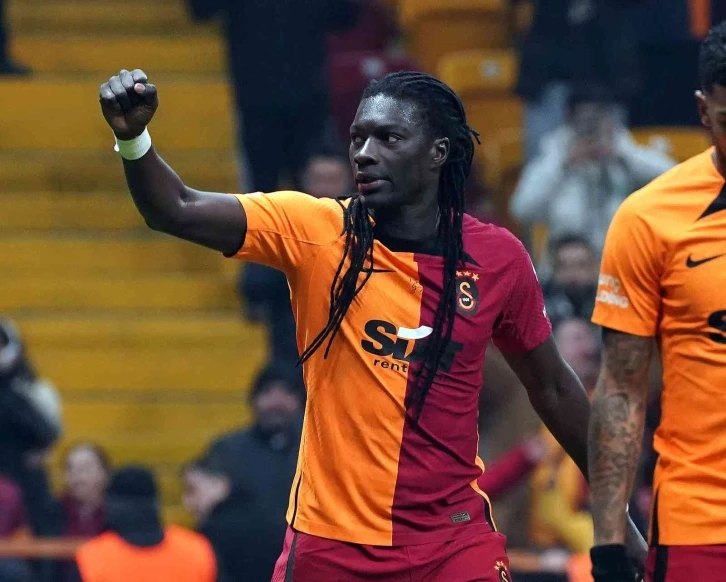 Bafetimbi Gomis bu sezonki 6. golünü kaydetti
