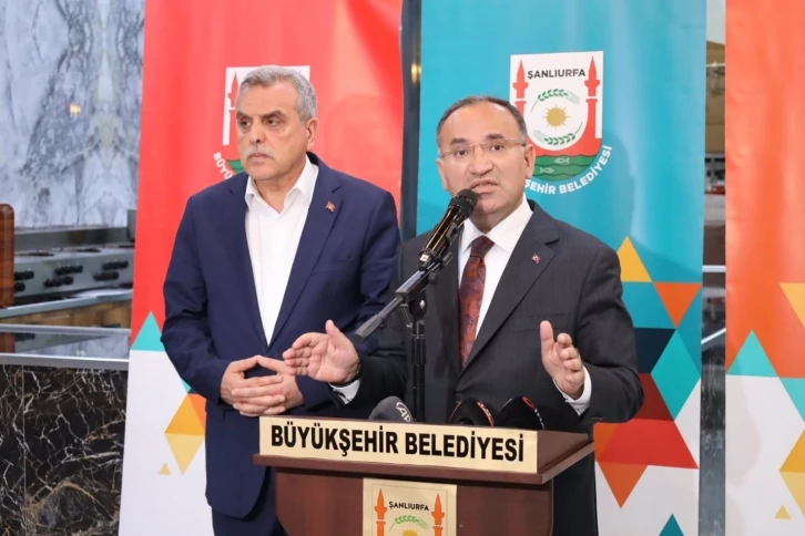 Bakan Bozdağ: "Kılıçdaroğlu şimdi Malkoçoğlu olmaya koyulmuş"
