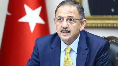 Bakan Özhaseki görevinden istifa etti