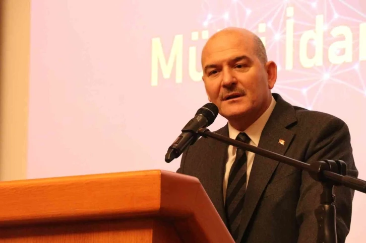 Bakan Soylu: "Şu ana kadar 110 bin kaçak göçmeni ülkesine gönderdik”
