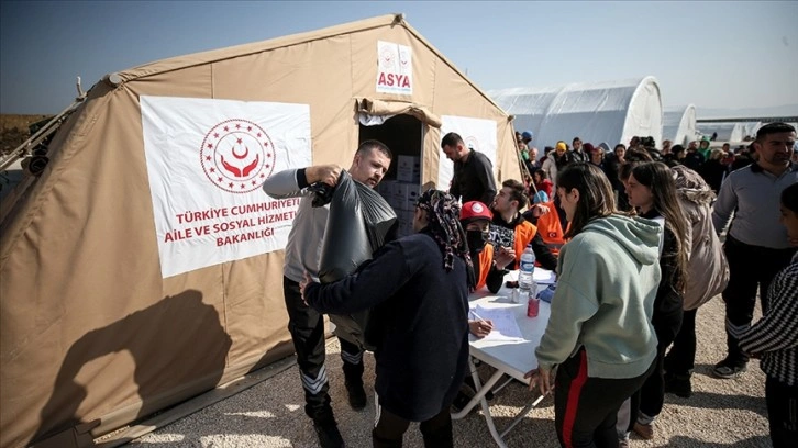 Bakanlık, deprem bölgesine yönelik güncel ayni yardım listesini yayımladı