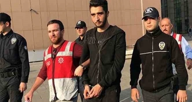 İstanbul'da insanların üzerine araba süren eski hakim ve savcı oğlu hakkında rapor