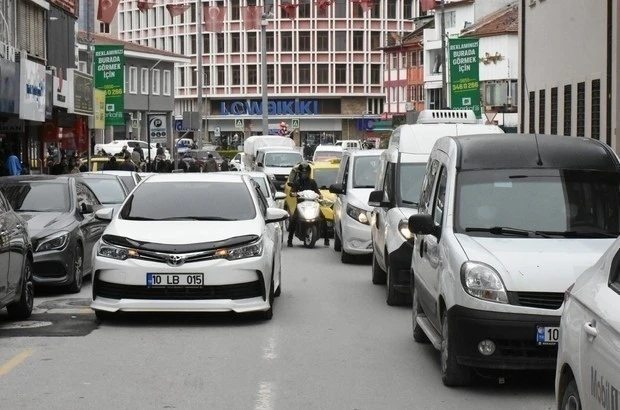 Balıkesir’de trafiğe kayıtlı araç 568 bin 42 oldu
