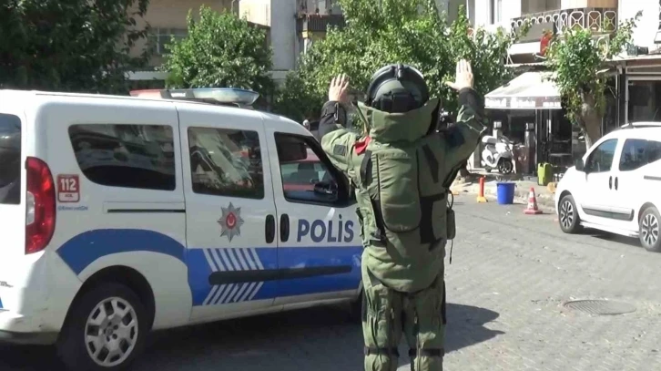 Balkondaki kadına polisten ‘şüpheli valiz’ uyarısı
