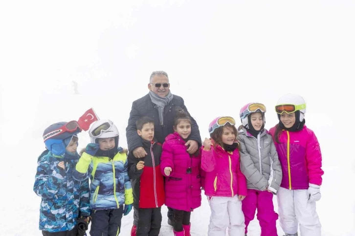 Başkan Büyükkılıç’a Erciyes’e ulaşım teşekkürü
