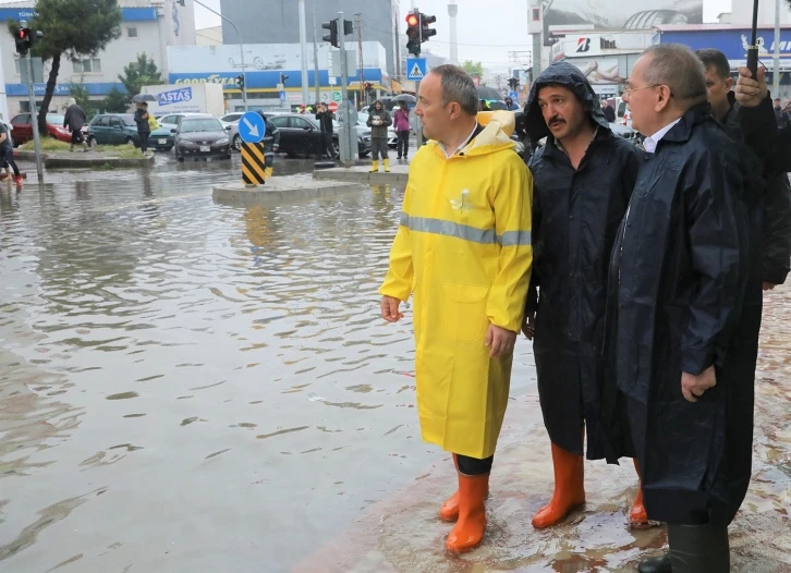 Başkan Demir: “Tüm ekiplerimiz sahada”
