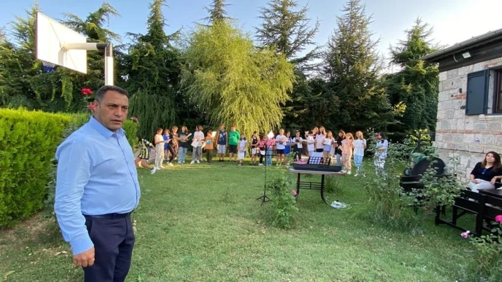 Başkan Ekinci’den basketbolculara gezi sözü
