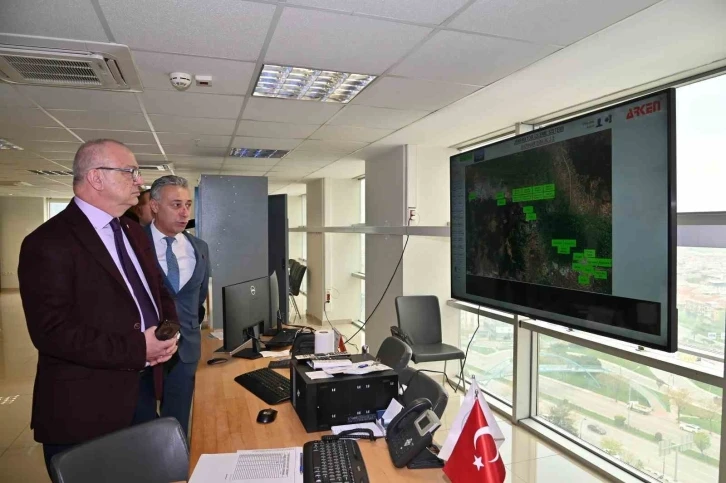 Başkan Ergün, SCADA sistemini inceledi
