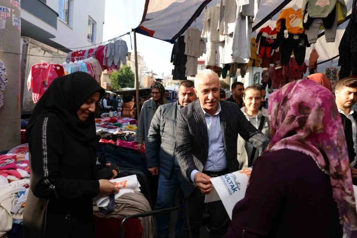 Başkan Gültak, pazar yerinde vatandaşların taleplerini dinledi
