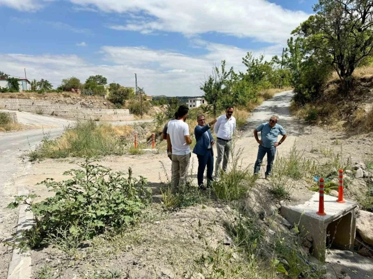 Başkan Özdoğan; 200 milyon TL’lik dere ıslahı çalışmalarını yerinde inceledi
