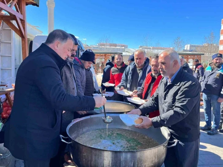 Başkan Tatlıdede afet bölgesinde incelemelerde bulundu