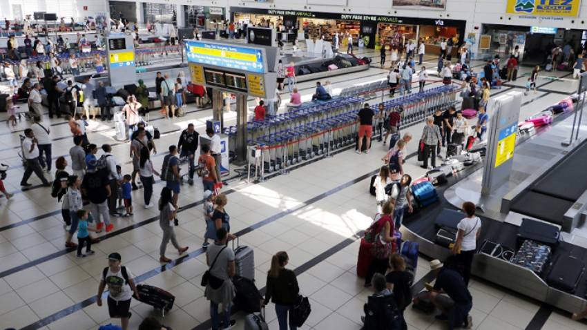 Havayoluyla gelen turistte dev kayıp