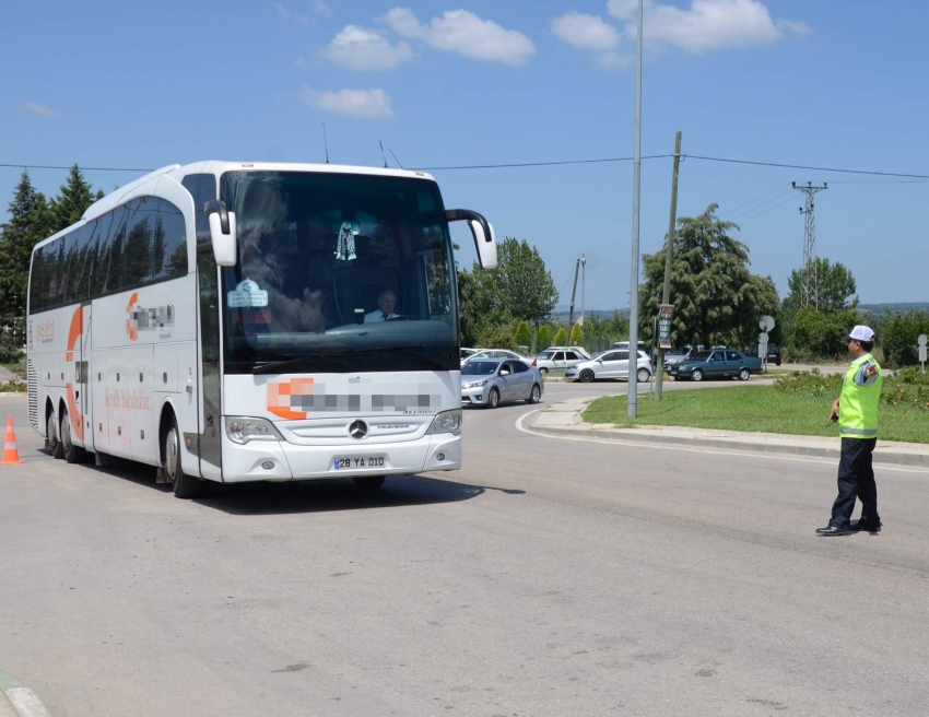 Terminalde trafik denetlemesi