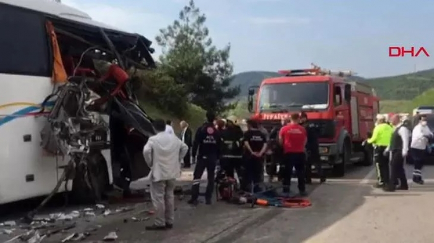 Bursa'da trafik kazası: 1 ölü 6 yaralı