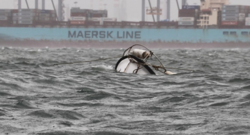 Marmara Körfezi’nde Lodos balıkçı teknesini batırdı