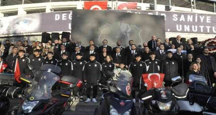 Beşiktaş Kulübü, Atatürk’ü Dolmabahçe’de andı