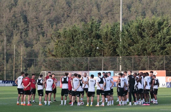 Beşiktaş, Neftçi Bakü maçı hazırlıklarını tamamladı
