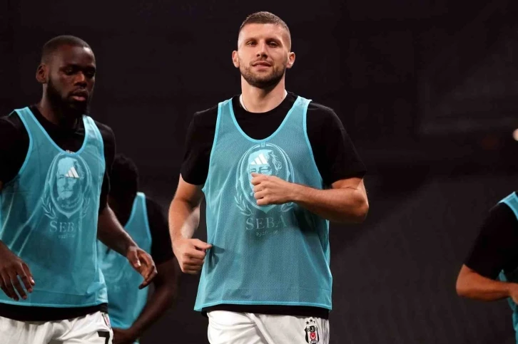 Beşiktaş’ta Ante Rebic ile yollar ayrıldı
