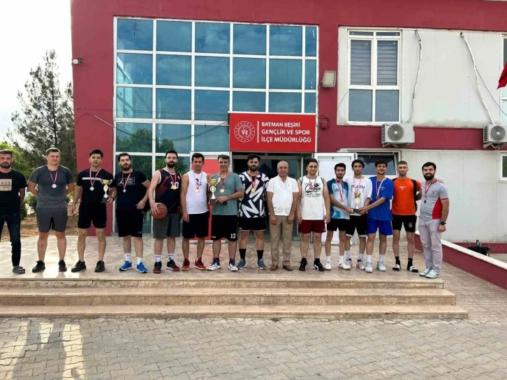 Beşiri’de 3x3 basketbol turnuvası yapıldı
