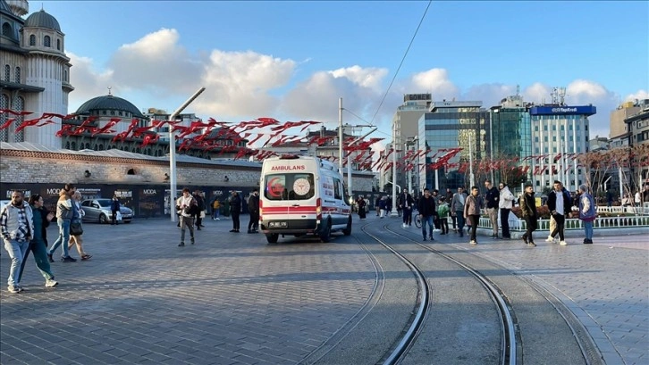 Beyoğlu'ndaki patlamaya dair siyasilerden ilk tepkiler