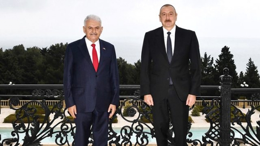 Azerbaycan'da önemli görüşme