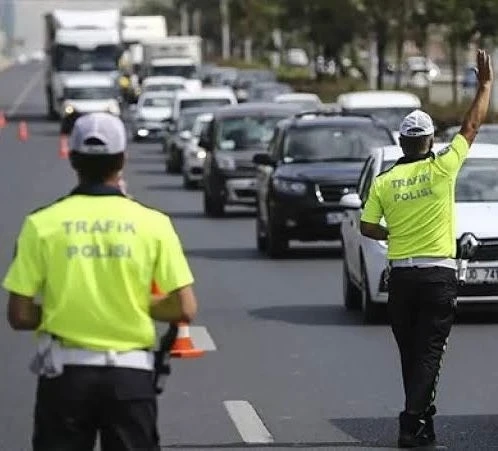 Bilecik’te trafik kural ihlali yapan sürücülere 244 bin 813 TL ceza
