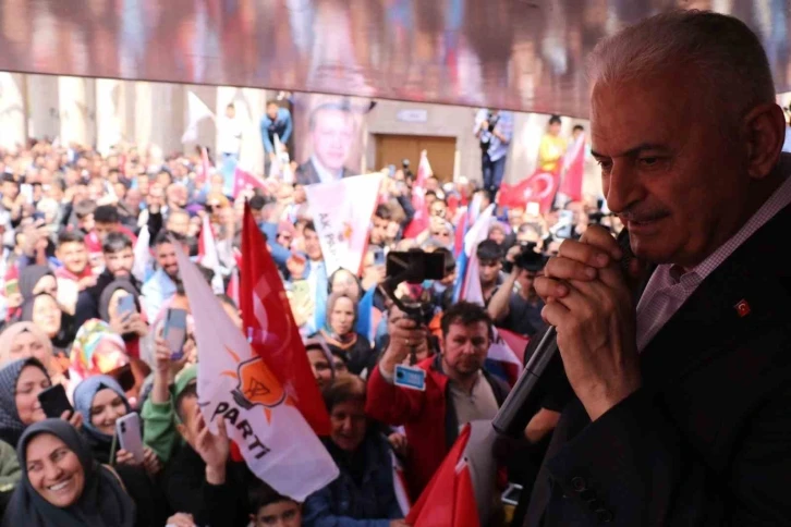 Binali Yıldırım: "Kemal Bey aday olur olmaz Kandil’den PKK, Suriye’den PYD açıklama yapıyor"
