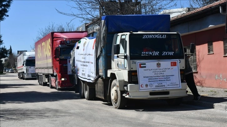 Birleşik Arap Emirlikleri'nden gelen 200 ton hurma depremzedelere gönderildi