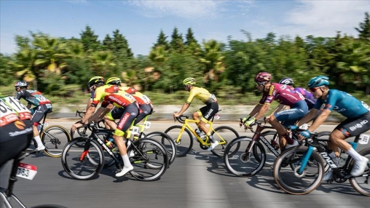 Bisiklette "Tour Of Antalya" programı 