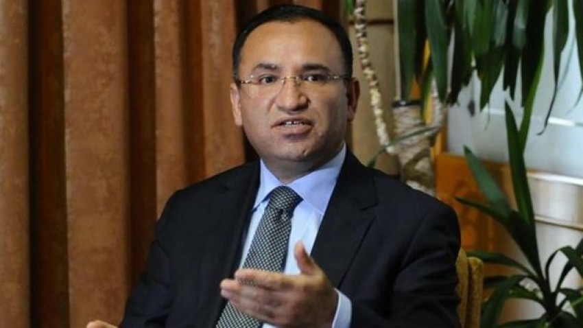 Bekir Bozdağ: “Böyle hatalar ÖSYM’yi yıpratıyor”