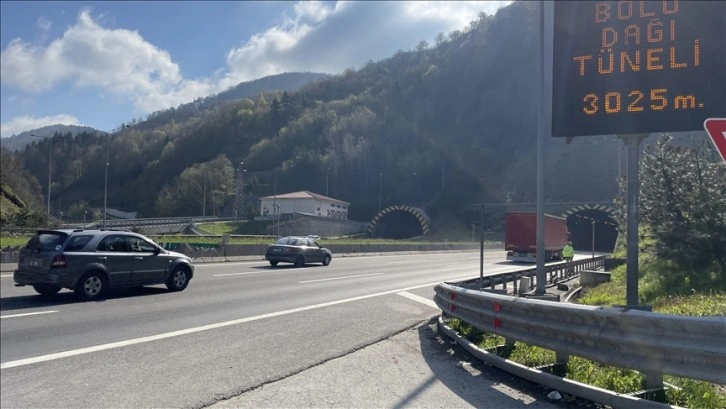 Bolu Dağı Tüneli'nde bakım çalışması nedeniyle ulaşım kontrollü sağlanacak