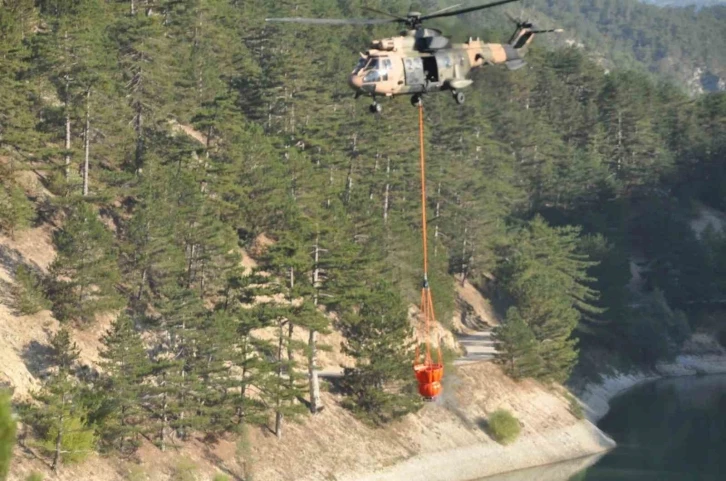 Bolu’daki yangına havadan 775 ton su atıldı