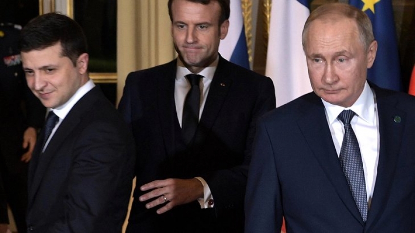 Rusya lideri Putin, Macron'la görüştü ve diyalog mesajı verdi