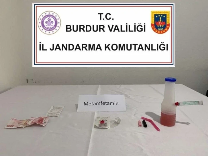 Burdur’da durdurulan otomobilden uyuşturucu çıktı
