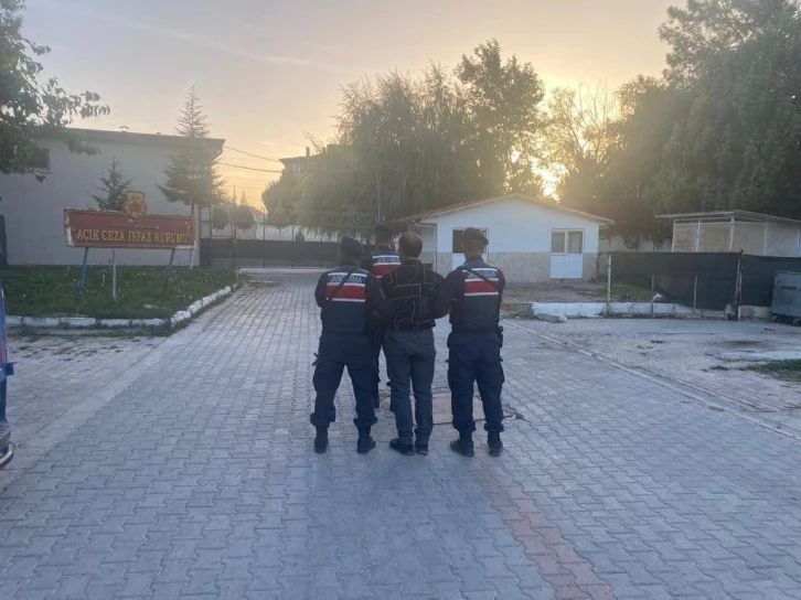 Burdur’da mercek operasyonu: 30 şüpheli tutuklandı
