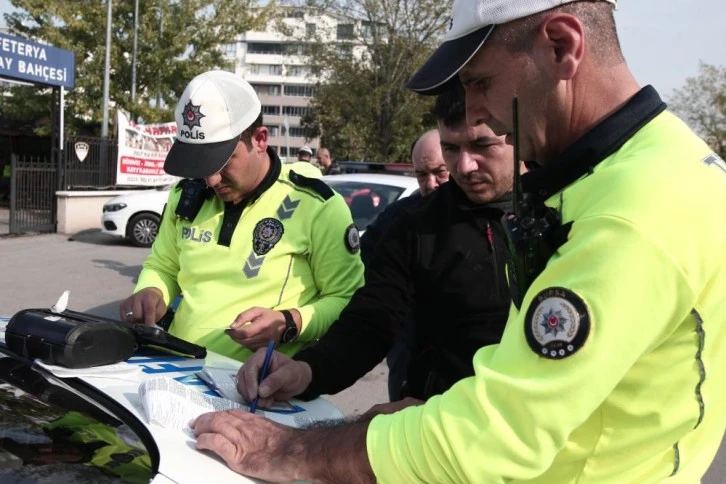 Bursa'da aday sürücü ehliyetini alamadan ceza yedi