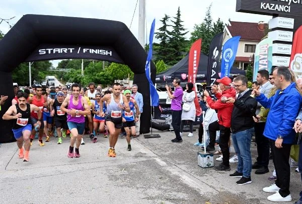 Bursa'da, 'dostluk' için koştular