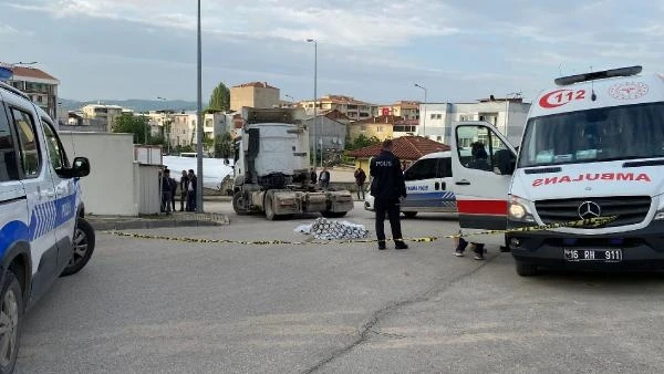 Bursa'da, TIR'ın çarptığı yaya öldü