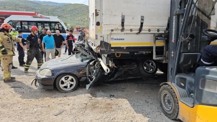 Bursa'daki korkunç kazada 2 kişi hayatını kaybetti 