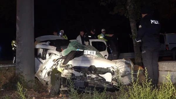 Bursa'daki trafik kazasında, yeni yaşını kutlayan Eda Nur ile 2 arkadaşı öldü, 1 yaralı