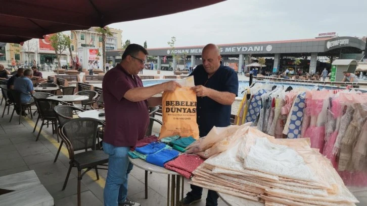 Bursa'nın fenomen muhtarından çocuklara ücretsiz bayram kıyafeti