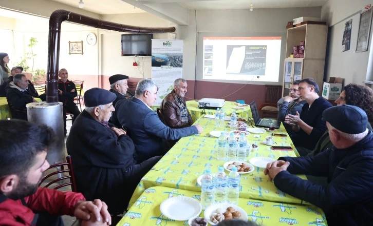 Bursalı çiftçilere toprak, bitki ve su analizleri anlatıldı