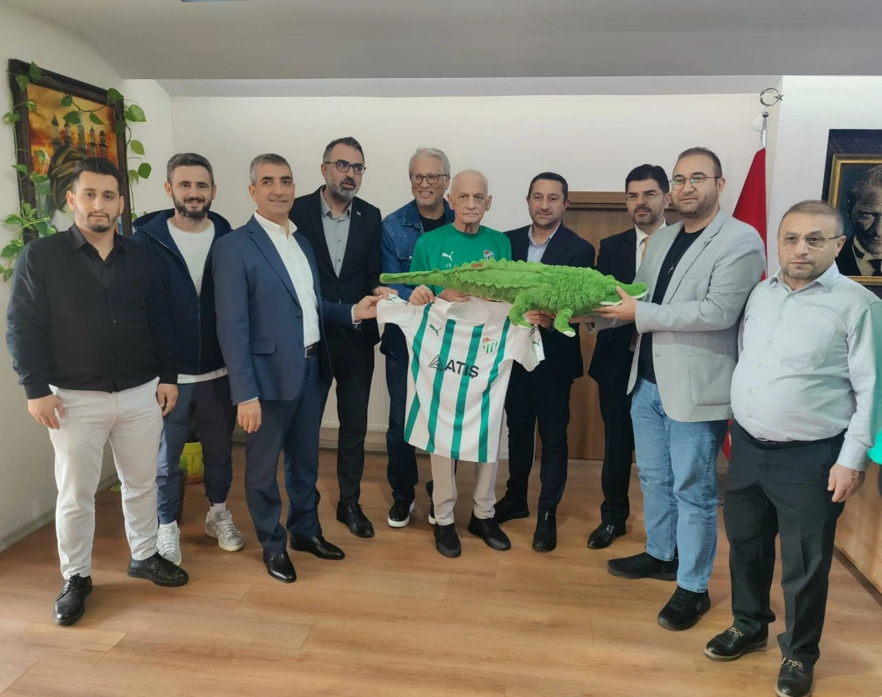 Bursaspor'dan Haluk Erdem'e Ziyaret !