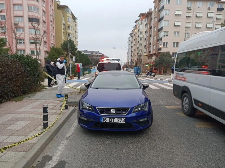 Büyükçekmece’de otomobilin içinde battaniyeye sarılı ceset bulundu