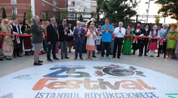 Büyükçekmece’de &quot;Uluslararası Güler Ertan Fotoğraf Yarışması&quot;nda ödül alan eserler sergilendi
