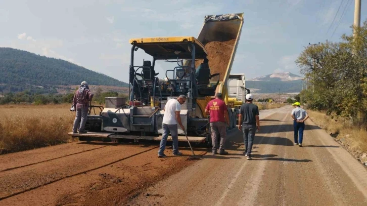 Büyükşehir kırsal yollarda 2 ben 147 km çalışma yaptı
